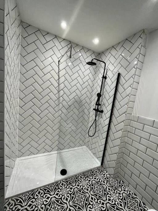 Stunning 1 Bed Apt In West End Glasgow Zewnętrze zdjęcie